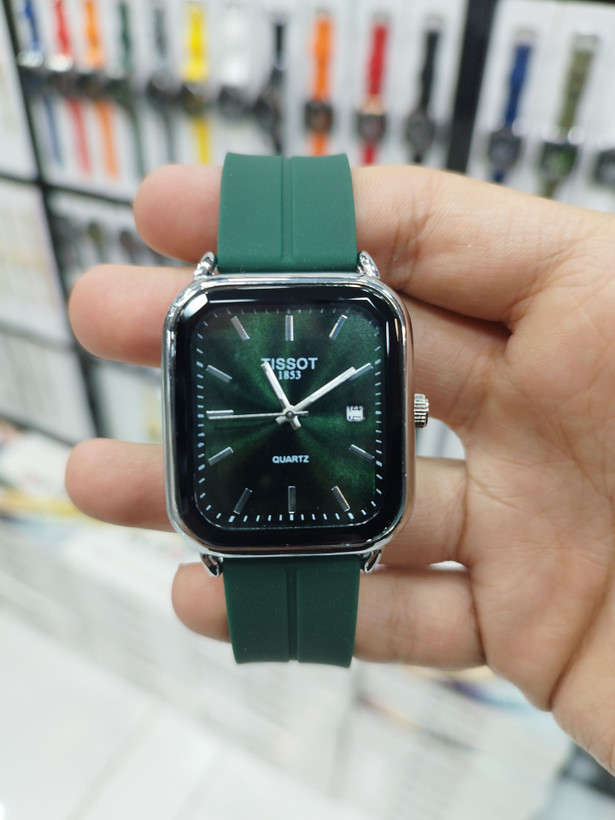 ساعت مردانه مگنتی برند تیسوت برند خوب و خوش رنگ و جذاب TISSOT مربعی